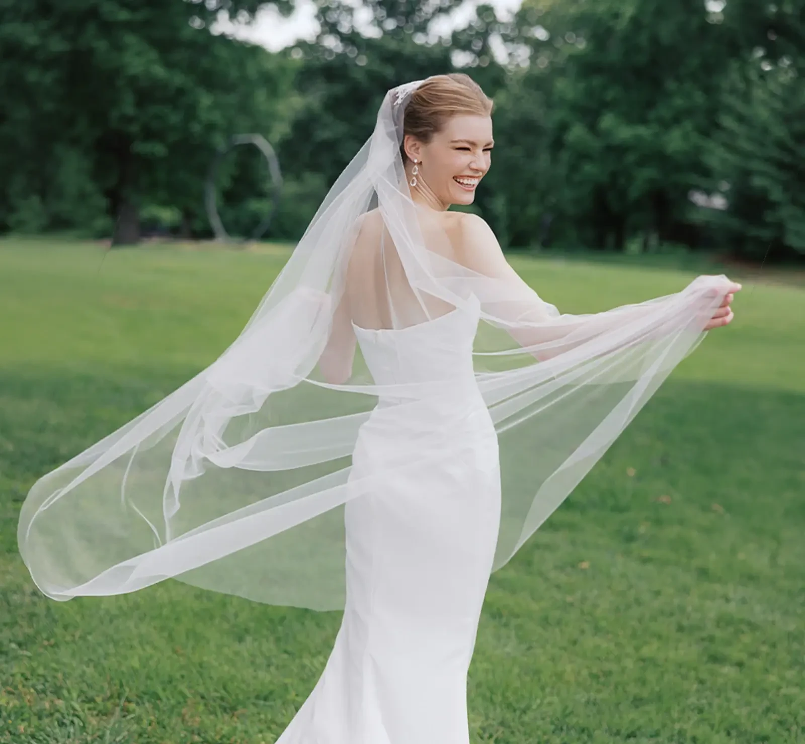 Toni Federici - Love is in The Air Collection, Veil Event Main Image