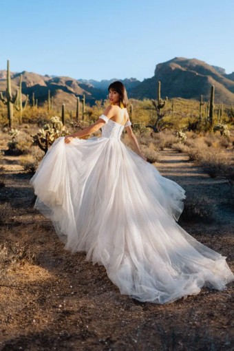 Allure Maribel #13 thumbnail
