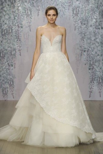 Monique Lhuillier Getty #0 default thumbnail